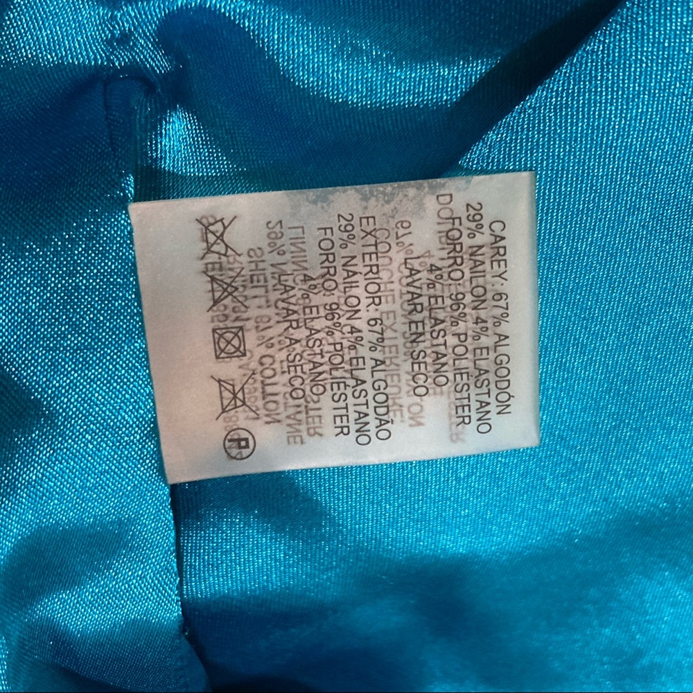 Tahari 
Aqua Blue sleeveless dress 
10 Lined - Picture 2 of 8